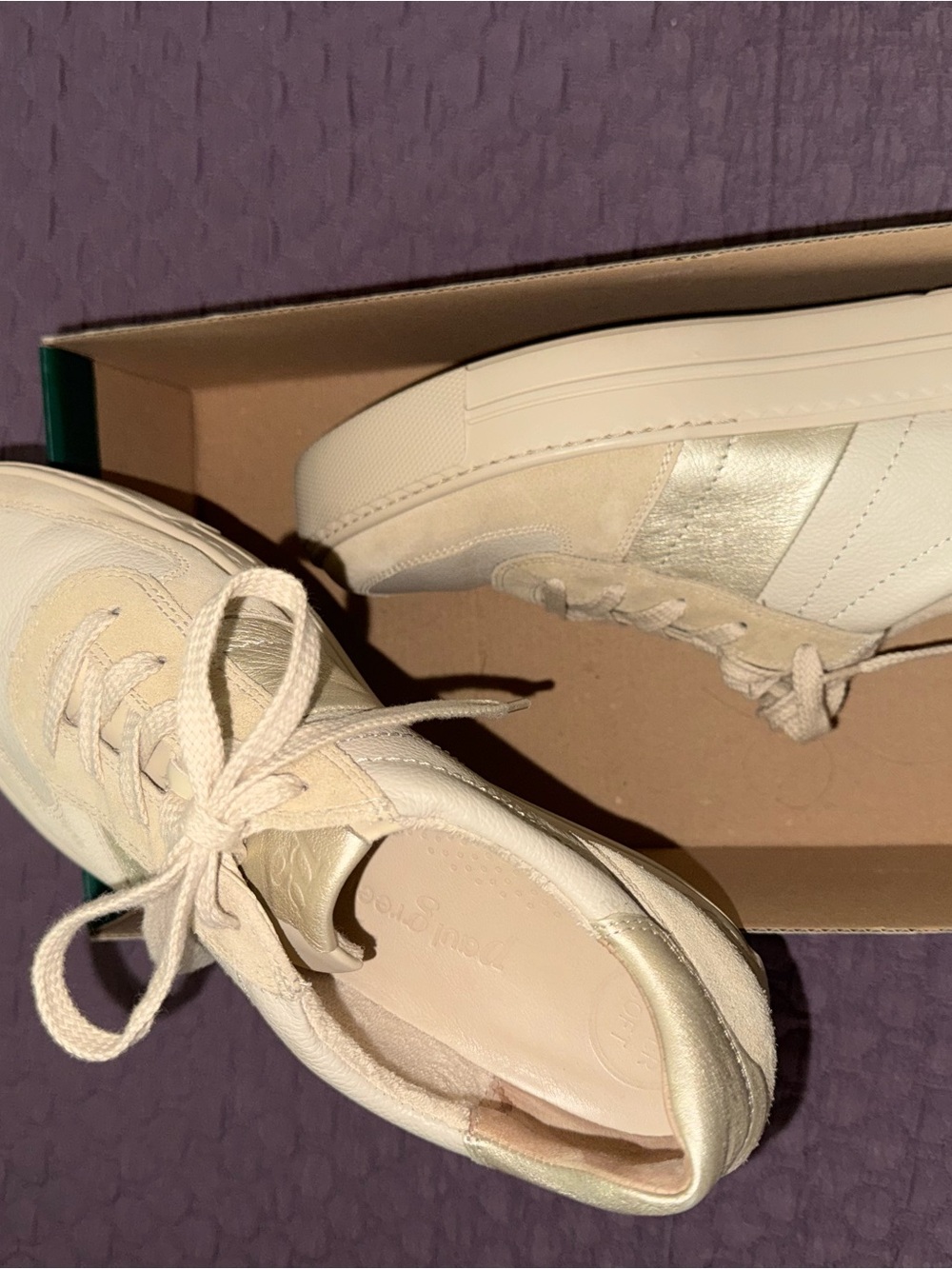 Paul Green unity sneaker in Cream Leather Lace-Up Women's Sneakers worn once